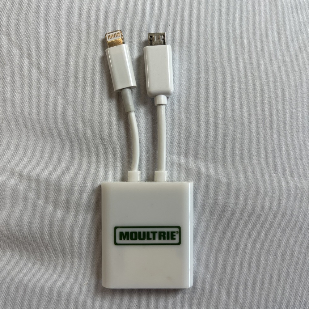 Moultrie Smartphone SD/micro SD Card‎ Reader